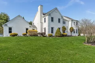 11 Wilson Way, Raritan Township, NJ 08551 - Photo 2