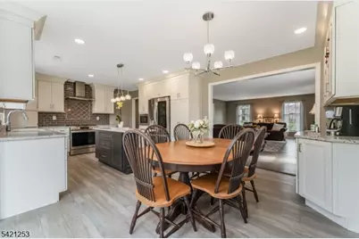 11 Wilson Way, Raritan Township, NJ 08551 - Photo 6