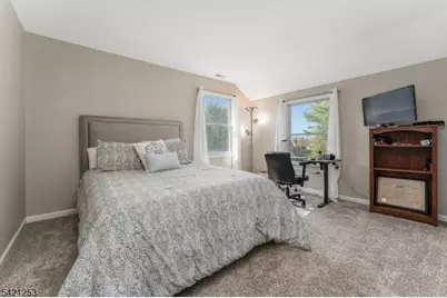 11 Wilson Way, Raritan Township, NJ 08551 - Photo 22