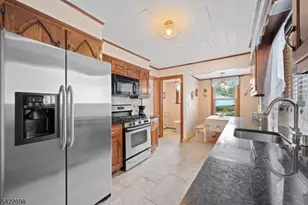 169 Oakridge Ave, Nutley, NJ 07110 - Photo 18