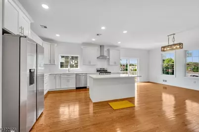 210 Corliss Avenue, Phillipsburg, NJ 08865 - Photo 10