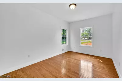 210 Corliss Avenue, Phillipsburg, NJ 08865 - Photo 14