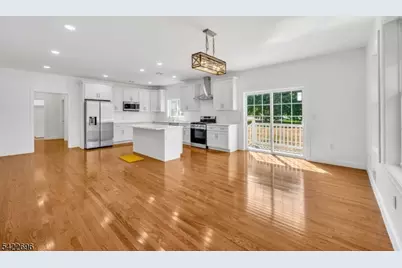 210 Corliss Avenue, Phillipsburg, NJ 08865 - Photo 8