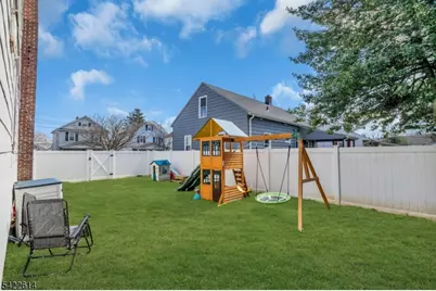 80 Henderson St, Phillipsburg, NJ 08865 - Photo 32