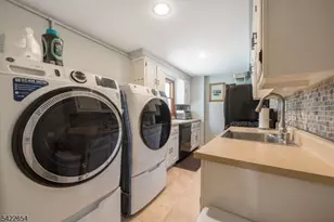 209 Northfield Rd, Long Hill Township, NJ 07946 - Photo 26