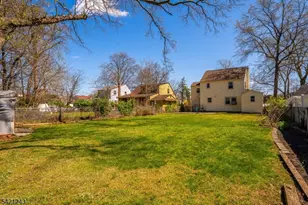 1322 Shetland Dr, Union Township, NJ 07083 - Photo 20