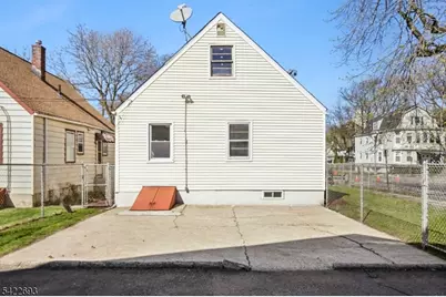 43 Rhode Island Ave, East Orange, NJ 07018 - Photo 40