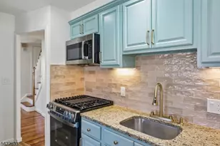 43 Rhode Island Ave, East Orange, NJ 07018 - Photo 10