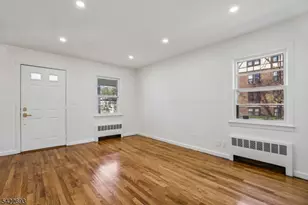 43 Rhode Island Ave, East Orange, NJ 07018 - Photo 6