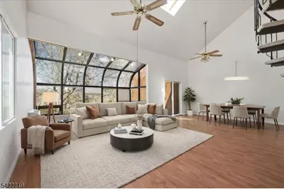 8 Augusta Dr #8, Vernon, NJ 07462 - Photo 2