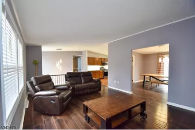 38 Notch Rd, Jefferson Township, NJ 07438 - Photo 2