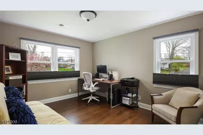 401 Poe Ave, Westfield, NJ 07090 - Photo 24