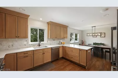 401 Poe Ave, Westfield, NJ 07090 - Photo 14