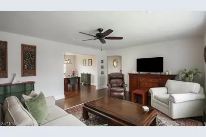 401 Poe Ave, Westfield, NJ 07090 - Photo 6