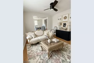 429 Brookside Dr, Roselle, NJ 07203 - Photo 2