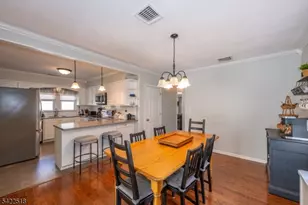 19 Bond Pl, West Caldwell, NJ 07006 - Photo 4