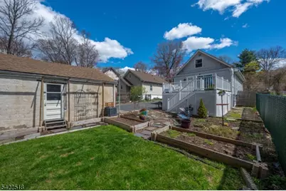 19 Bond Pl, West Caldwell, NJ 07006 - Photo 32