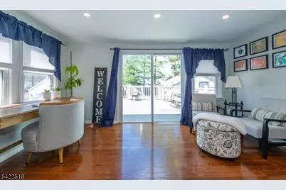 19 Bond Pl, West Caldwell, NJ 07006 - Photo 10