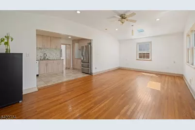 22 Cottage Ln, Clifton, NJ 07012 - Photo 6