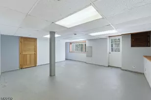 41 Summit Rd, Sparta Township, NJ 07871 - Photo 24