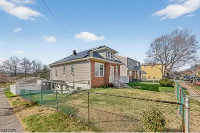 247 Malcolm Ave, Garfield, NJ 07026 - Photo 4