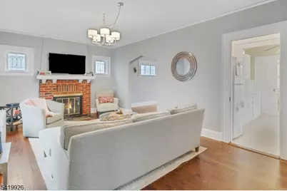 52 Morningside Rd, Verona, NJ 07044 - Photo 8