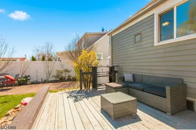 238 Bradford Ave, Linden, NJ 07036 - Photo 20