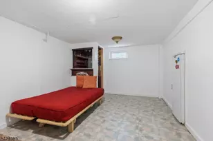 238 Bradford Ave, Linden, NJ 07036 - Photo 12