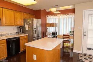 12 Diaz Ct, Franklin Township, NJ 08823 - Photo 22