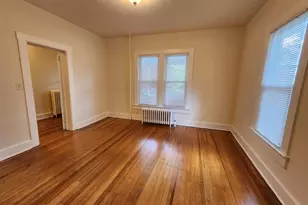 17 Mountain View Pl, Montclair, NJ 07042 - Photo 16