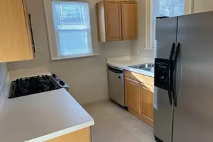 17 Mountain View Pl, Montclair, NJ 07042 - Photo 12