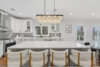 188 Edwards Rd, Parsippany, NJ 07054 - Photo 16