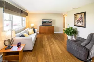 306 Hurley Dr, Hackettstown, NJ 07840 - Photo 18