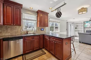 420 William St, Somerville, NJ 08876 - Photo 14