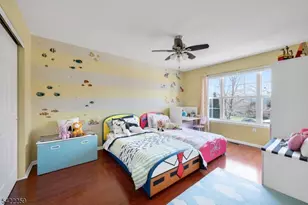 17 Gordon Cir, Parsippany, NJ 07054 - Photo 14