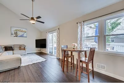 117 Cleveland Ave, Woodbridge Township, NJ 07067 - Photo 12