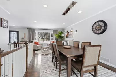 62 Forest Ave, Berkeley Heights Township, NJ 07922 - Photo 8