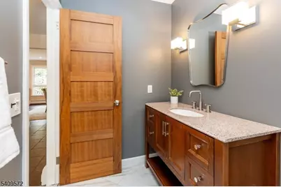 165 N Wyoming Ave, South Orange, NJ 07079 - Photo 24