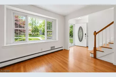 18 Mountainside Dr, Wayne, NJ 07470 - Photo 22