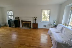 18 Mountainside Dr, Wayne, NJ 07470 - Photo 4