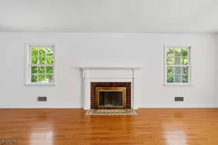 18 Mountainside Dr, Wayne, NJ 07470 - Photo 6