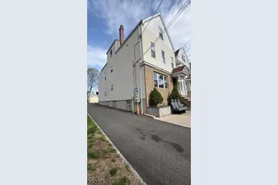 87 Ellis Ave, Irvington, NJ 07111 - Photo 2