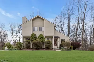 48 Blossom Rd, Hampton Boro, NJ 08827 - Photo 1