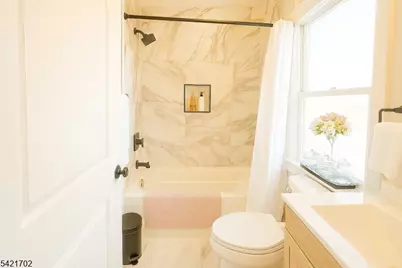 169 Oakwood Pl, Orange, NJ 07050 - Photo 12