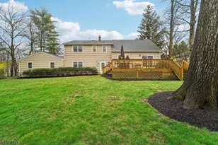 64 Hampton Dr, Berkeley Heights Township, NJ 07922 - Photo 28