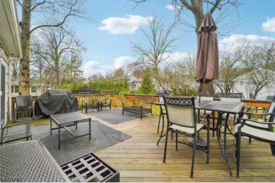 64 Hampton Dr, Berkeley Heights Township, NJ 07922 - Photo 26