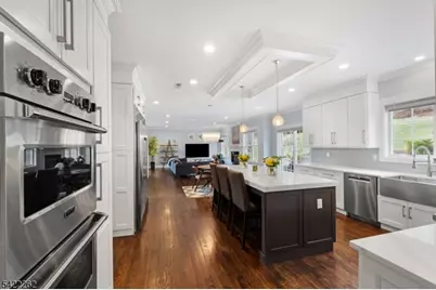 2141 Washington Valley Rd, Bridgewater, NJ 08836 - Photo 8