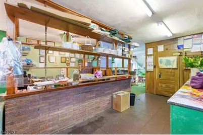 630 Florida Grove Rd, Perth Amboy, NJ 08861 - Photo 14