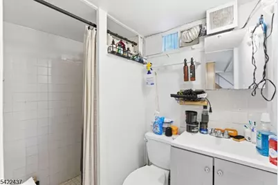 630 Florida Grove Rd, Perth Amboy, NJ 08861 - Photo 28