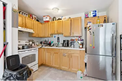 630 Florida Grove Rd, Perth Amboy, NJ 08861 - Photo 18